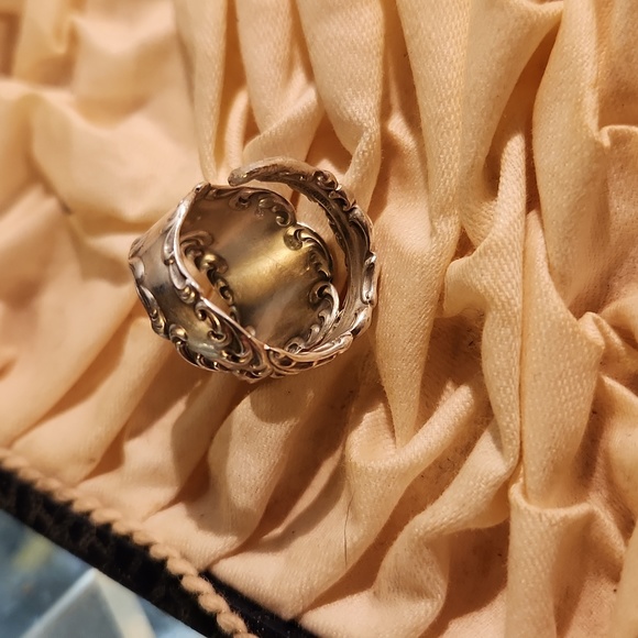 Artisan Made Antique Spoon Ring Sz 6 - Picture 5 of 7